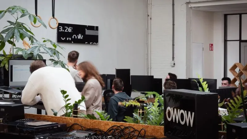 OWOW Venture Studio Secures €2.65 Million to Build and Back B2B Startups